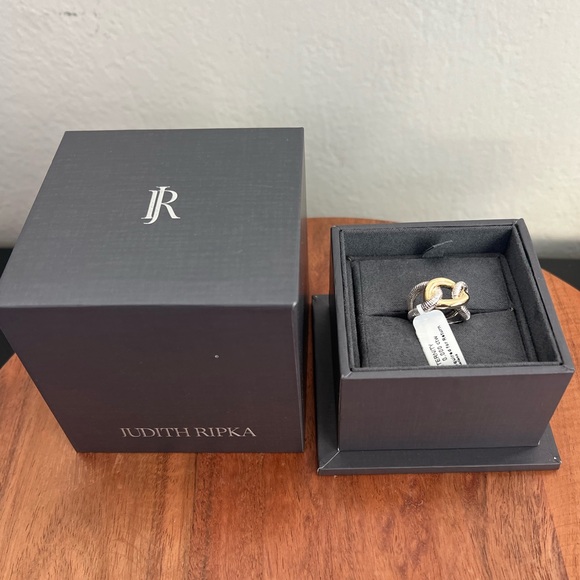 NWT Judith Ripka Fine Jewelry Interlocking Eternity Ring with 18K Gold - 6 - Picture 9 of 15